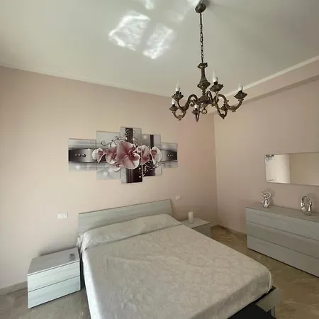 דירה Casa Vacanze Il Girasole בלסטראטה